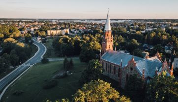 Attēls rakstam: Vīlande – pilsēta pie ezera