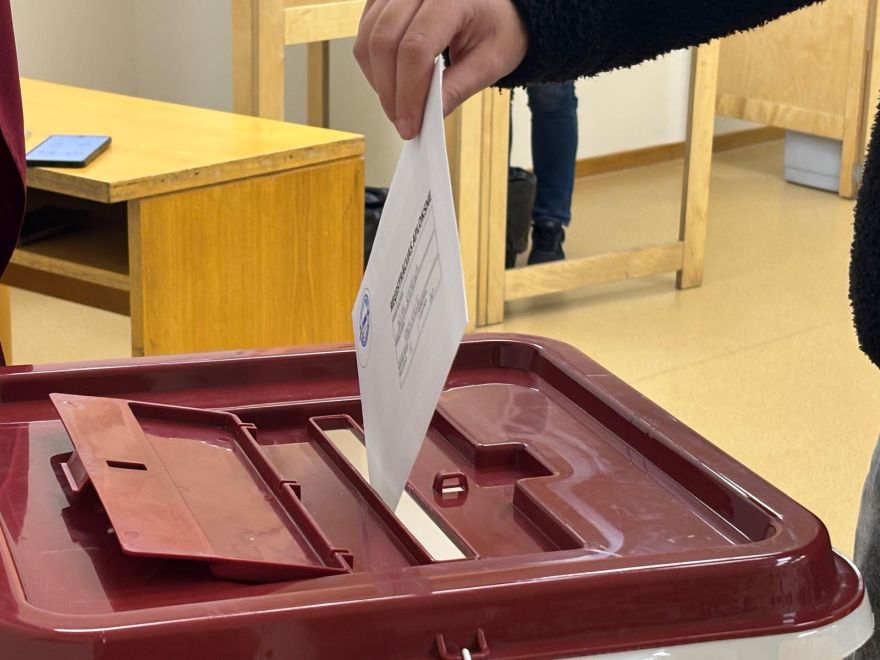 Vēlētāji iepriekšējā balsošanā iebilduši pret vārda un uzvārda rakstīšanu uz aploksnes