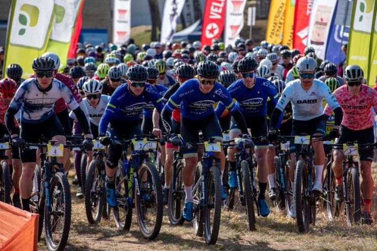 Attēls rakstam: FOTO: Ķegumā aizvadīts spraigs kalnu riteņbraukšanas maratons