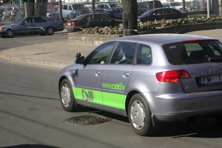 Attēls rakstam: CSDD 11 mēnešos izsniegusi par 2,7% vairāk vadītāja apliecību