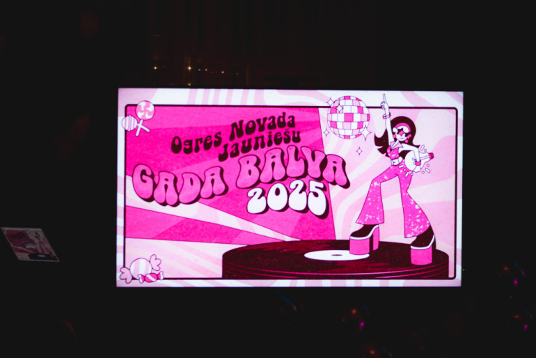 FOTO: Ikšķilē godināti aktīvākie, radošākie un iedvesmojošākie jaunieši