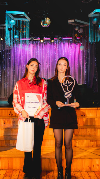 FOTO: Ikšķilē godināti aktīvākie, radošākie un iedvesmojošākie jaunieši