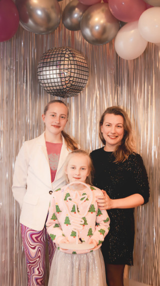 FOTO: Ikšķilē godināti aktīvākie, radošākie un iedvesmojošākie jaunieši