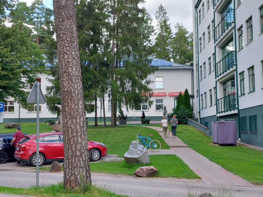 Nomakšķerē sevi un nonāk slimnīcā 