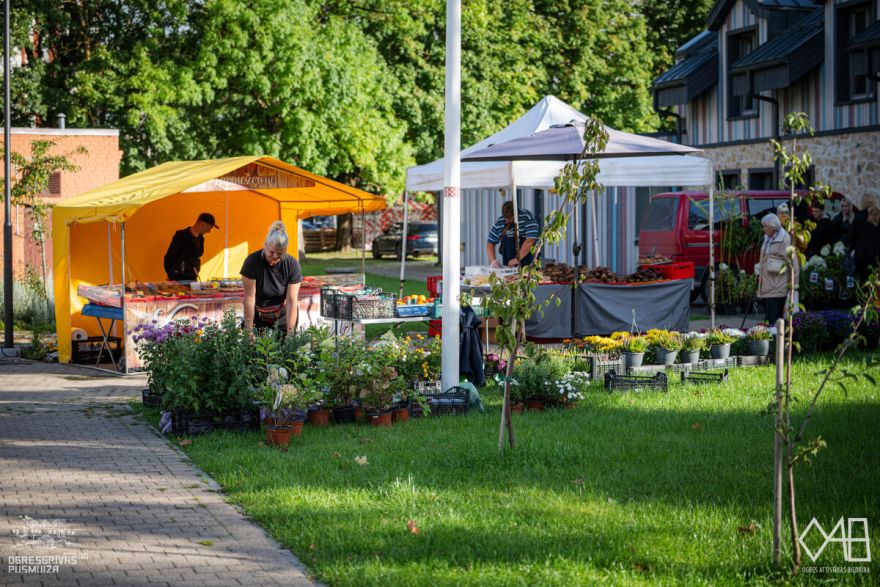 Vakars Ogresgrīvas pusmuižā - notiks Vakara tirdziņš
