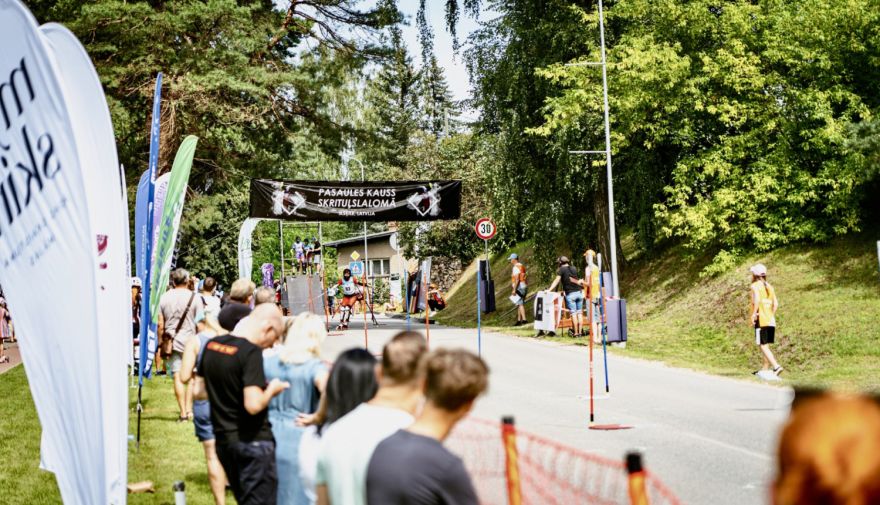 Pasaules kausa fināla posma skrituļslalomā laikā, kas notiks no 25. līdz 27. jūlijam Ikšķilē, būs satiksmes ierobežojumi