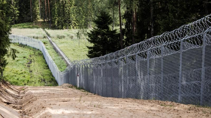 Uz Latviju palīdzēt sargāt robežu ar Baltkrieviju dodas jauna Lietuvas robežsargu grupa