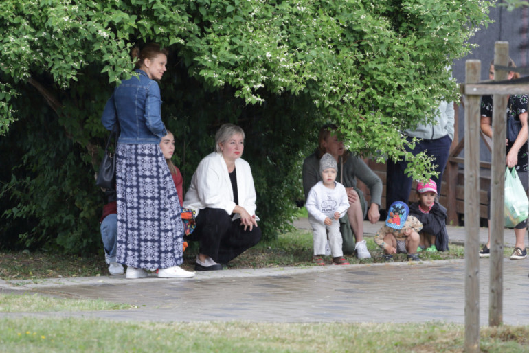Foto: Krāšņi aizvadīti Ogresgala svētki