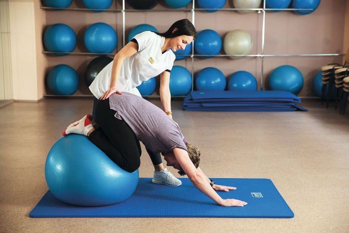 Senioriem īpaši noder fizioterapijas piedāvātās iespējas