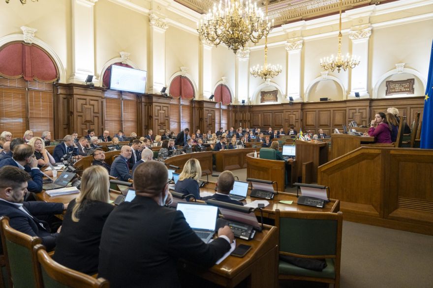 Saeimas saruniņas - 11. septembra Saeimas sēdes "zelta" izteicieni
