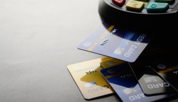 Attēls rakstam: Suntažos norēķinās ar svešu bankas karti