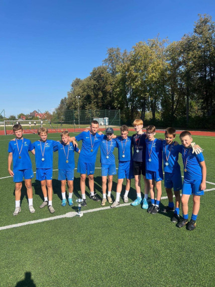 Aizvadītas Ogres novada skolēnu sporta spēles futbolā