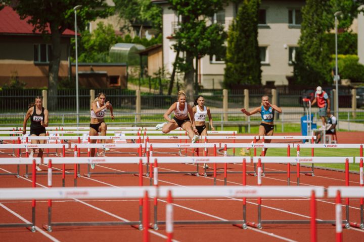 Ogrēniešiem vairākas medaļas Latvijas čempionātā vieglatlētikā