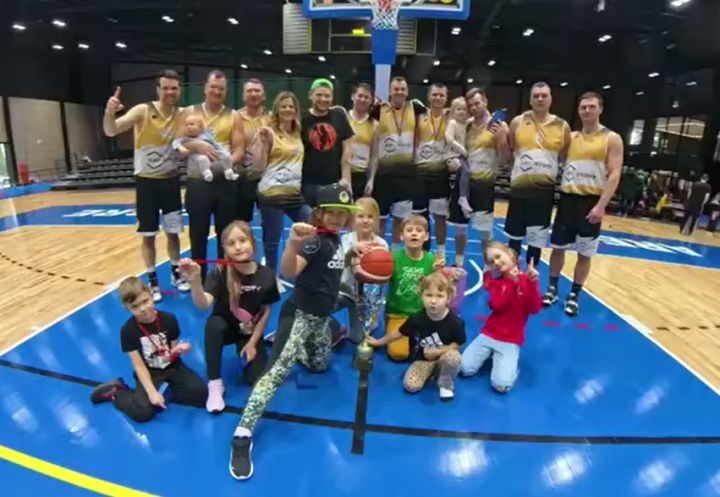 Ogres novada basketbola čempionāta otrajā līgā uzvar Lielvārdes “Kumeļi/ARI Stone”