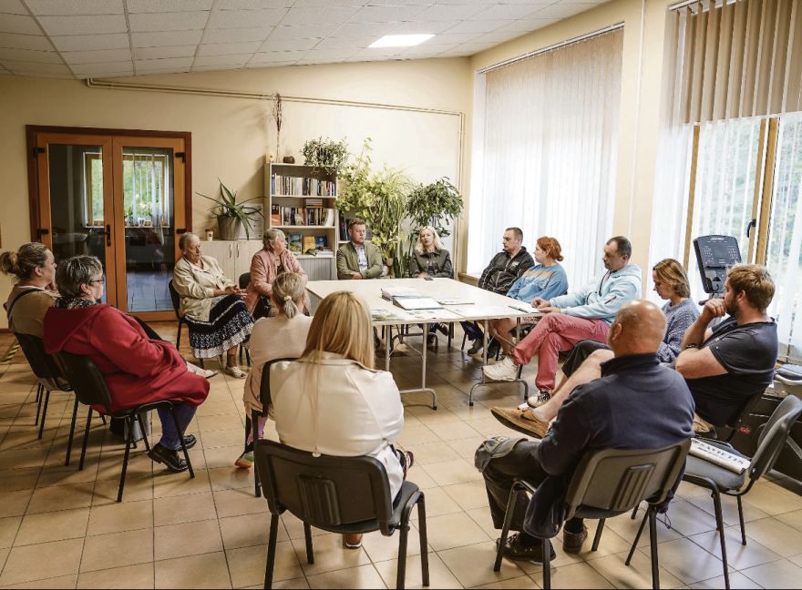 Tomes iedzīvotāju padomes sēdē tomenieši spriež par bīstamo tirgošanos