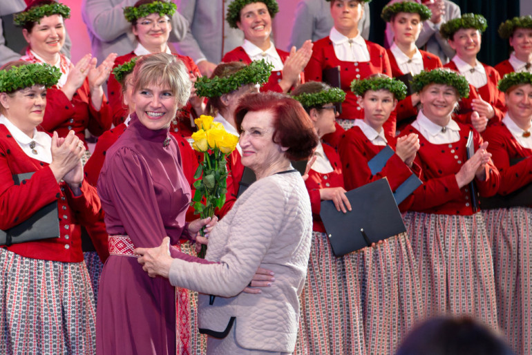 FOTO: Izskanējis Jauktā kora Grīva jubilejas koncerts &quot;Dieva dēli, Saules meitas&quot; 
