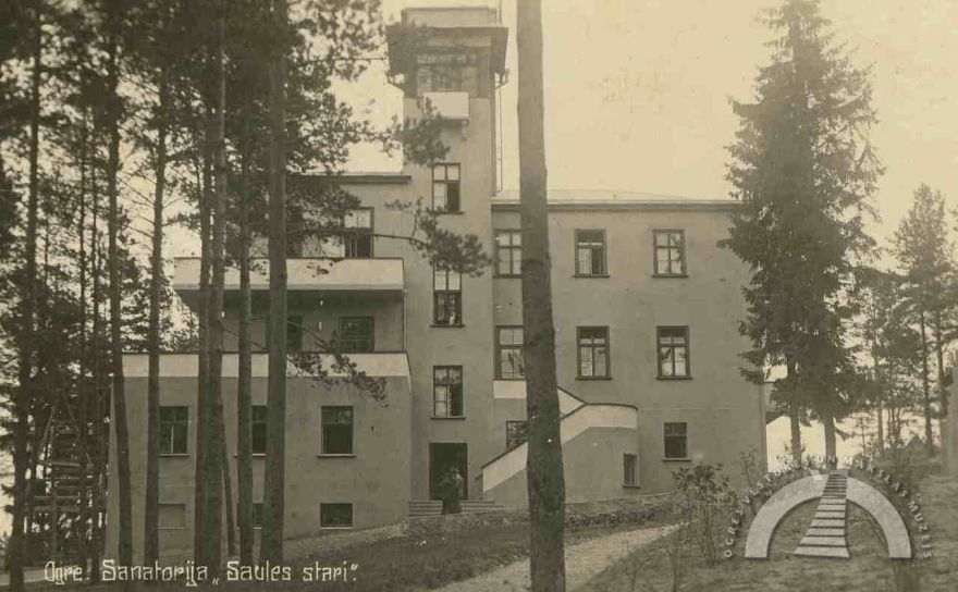 Izsolīti divi Saulstaru sanatorijas īpašumi Ogrē