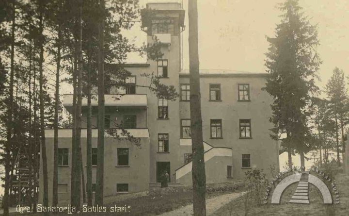 Izsolīti divi Saulstaru sanatorijas īpašumi Ogrē