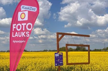 Attēls rakstam: Lai top skaistas atmiņas! Arī Suntažos var piestāt un uzņemt bildi, kādu dabūt var tikai reizi gadā! 