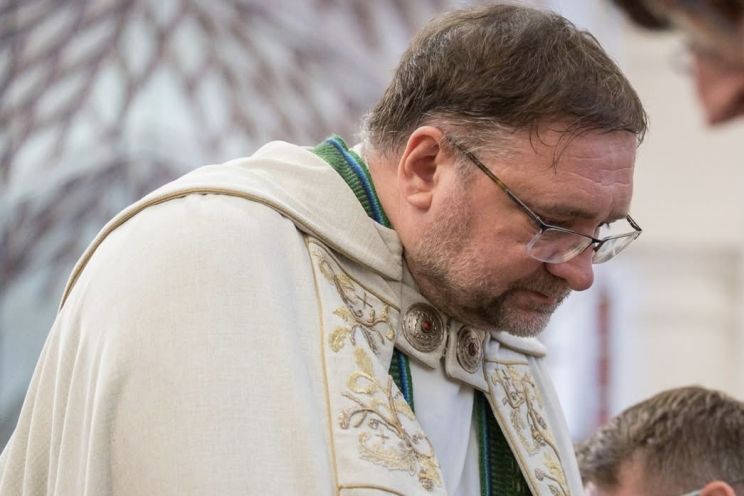 Attēls rakstam: Arhibīskaps Kārlis Žols. Pie ticības cilvēkam jānonāk pašam