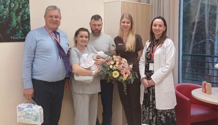 Ogres rajona slimnīcā pasaulē nācis šī gada 500. jaundzimušais