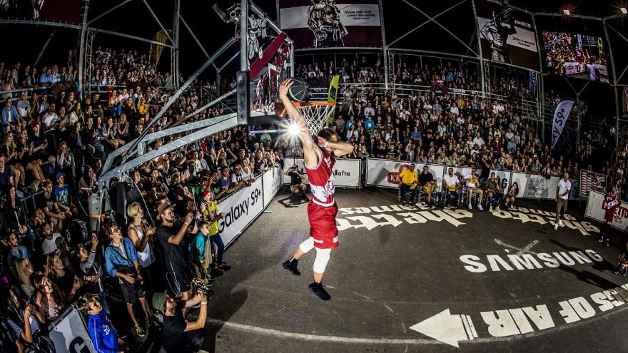 Četru kontinentu basketbolisti sacentīsies Kings of Air" sacensībās, starp viņiem arī ogrēnietis Kristaps Dārgais