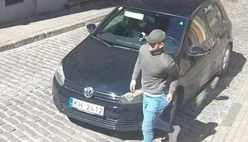 Attēls rakstam: Policija meklē personas aizdomās par bruņotu laupīšanu Vecrīgā; daudzviet Latvijā var būt ietekmēta satiksmes kustība