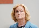 Attēls rakstam:  Indriksone uzstāj uz reformām izglītības sistēmā, neskatoties uz kritiku – tā skartu skolēnus jau mācību gada beigās