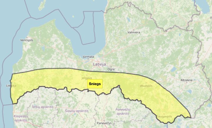 Naktī Latvijas dienvidos stipri snigs, gaidāms arī putenis