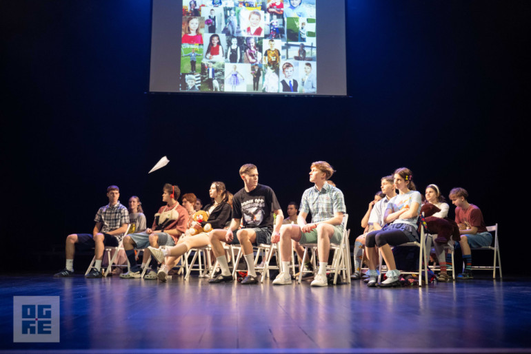 FOTO: Sapņi, atmiņas un piederība – Ogres Valsts ģimnāzijas Žetonvakars “Ģimnāzists 360 grādos”