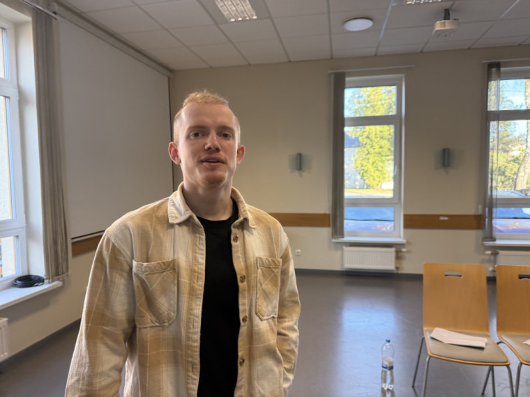 FOTO: No mēģinājuma līdz ovācijām. Ikšķiles Saules koris aizkulisēs