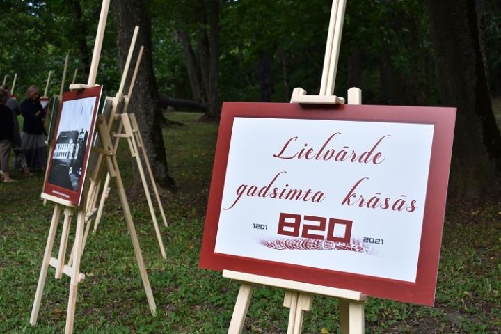 Aizritējusi LIELVĀRDEI 820 pirmā svētku diena