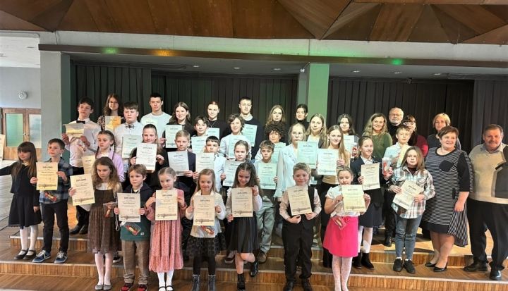 Aizvadīta skolēnu skatuves runas priekšnesumu konkursa I kārta