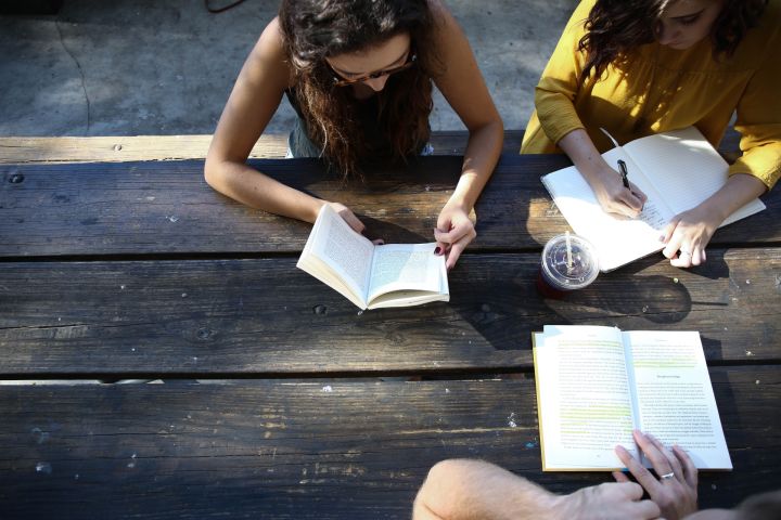 Apstiprināti jauniešu iniciatīvu projektu konkursa “Jauniešu [ie]spēja” projekti