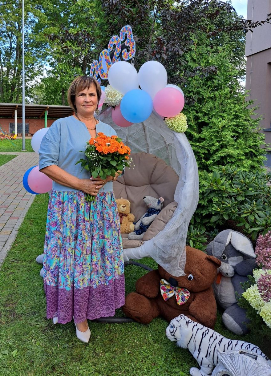 Ar mīlestību pret Latviju un bērniem "Ogres Goda novadniece" Līga Zaķe 
