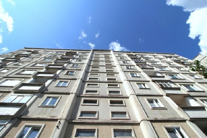 "Arco Real Estate": Jūlijā samazinājušās sērijveida dzīvokļu cenas Ogrē