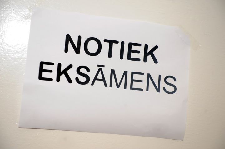 Atbrīvojumam no valsts pārbaudījumiem būs nepieciešams speciālista atzinums