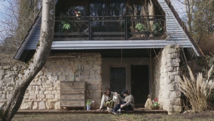 Atjaunot māju, cienot tās vēsturi: "A-frame Ogre" mājas īpašnieku pieredze