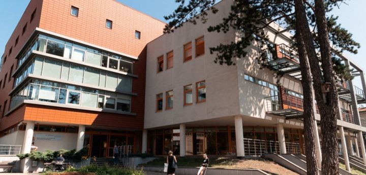 Bērnu slimnīcā pēc pārtraukuma pieejami datortomogrāfijas izmeklējumi