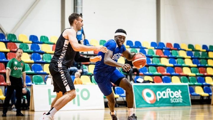 Četri "Ogres" spēlētāji gūst vismaz 10 punktus pārliecinošā uzvarā pār "Valmiera Glass/ViA"