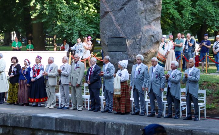 Dziesmu un Deju svētku maģija (FOTO)