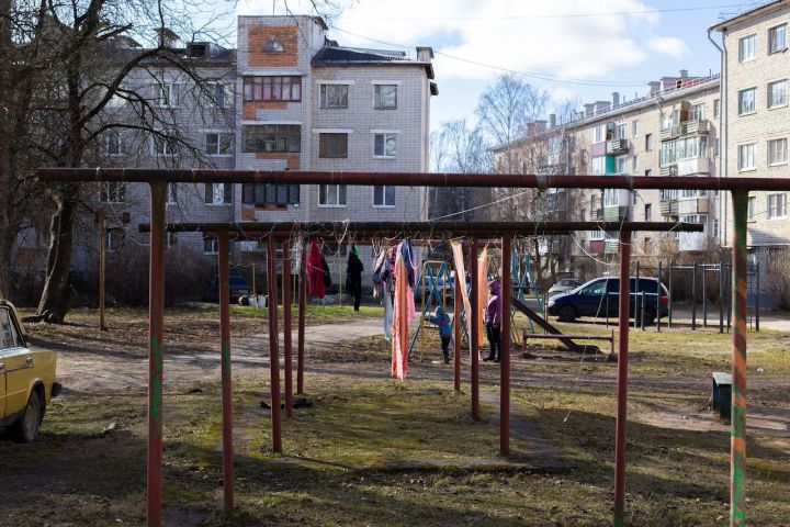 Ēku pārvaldnieks: lielu daļu padomju laikos būvēto daudzdzīvokļu ēku vajadzētu nojaukt