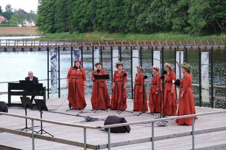 Foto: Ogrē izskanējis koncertcikls "Upes vakari"
