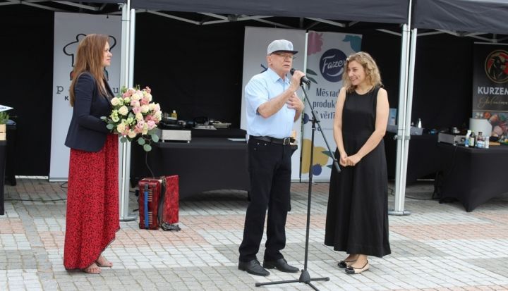 Ikšķilē pilsētas svētkos pasniedz Dzintara Soduma balvu literatūrā