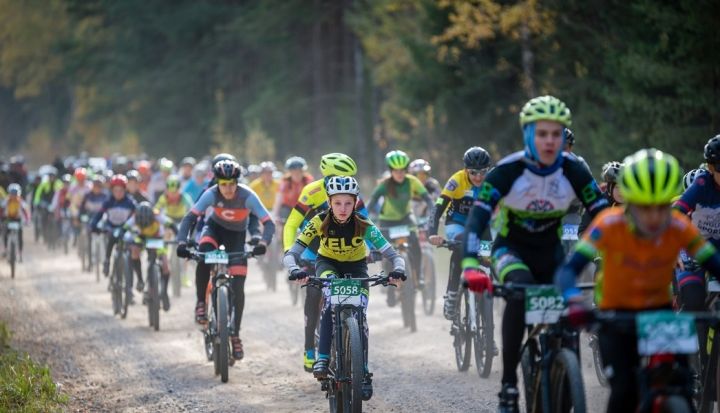 Ikšķiles jaunajiem sportistiem panākumi kalnu riteņbraukšanā