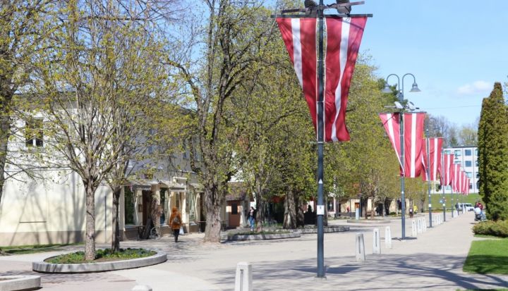 Informācija par pašvaldības darba laiku svētku dienās