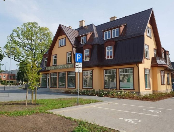 Izsludināts konkurss ēkai "Pie Zelta liepas"