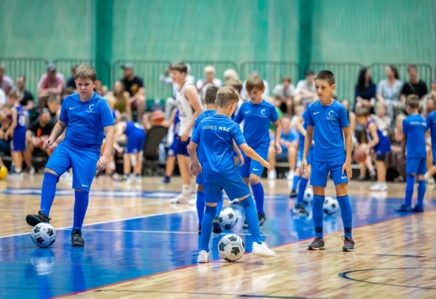 Jaunajā sporta arēnā "Ogre" plašas iespējas sportiskām aktivitātēm (foto)