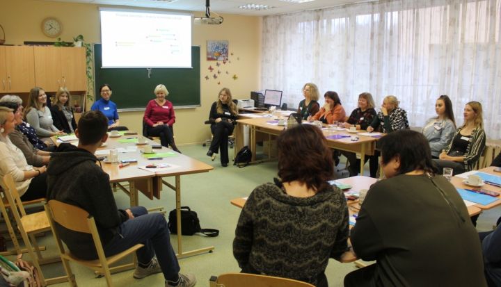 Jaunogres vidusskola aktīvi darbojas pilsoniskās līdzdalības veicināšanas projektā