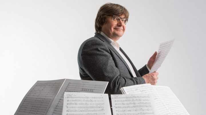 Koncerts "Jānis Lūsēns un Mikauši apceļo pasauli" Lielvārdē